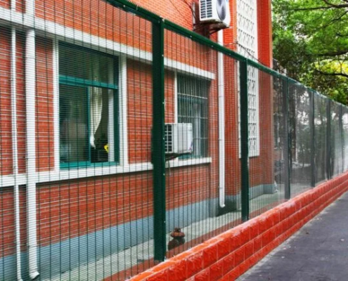 School-fencing-project-5-1-768x432