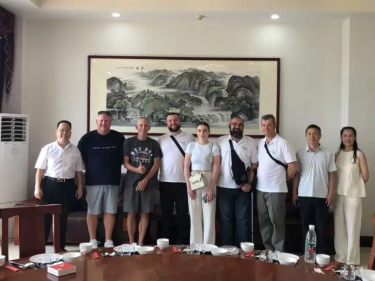 Australian-and-Ukraine-Clients-Visit-our-factory-1-768x576 Australia and Ukraine clients visited our factory